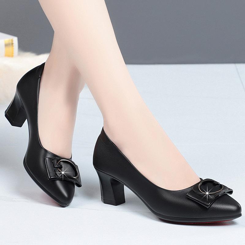 Fashion Spring New Middle-aged Women's Pumps PU Leather Soft Sole Comfortable Non-slip Mid-heel Single Shoes Mother Leather Shoes