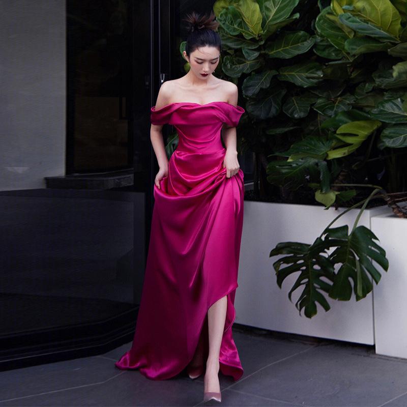 French rose red off-shoulder backless satin morning gown for banquets, weddings, engagements, brides, toasts, evening gowns, light wedding dresses