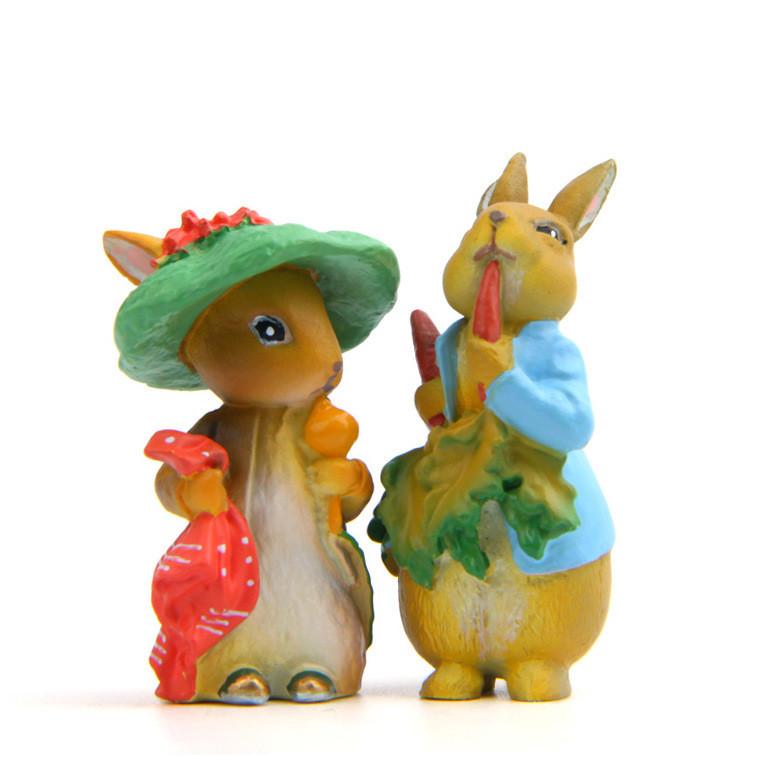 Peter Rabbit Resin Art Toy With Carrot And Hat For Diy Terrarium Decoration