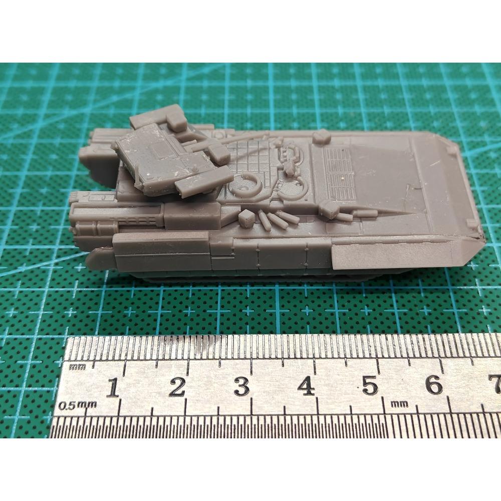 Maßstab 1/144 T-15 schwerer Infanterie-Kampfpanzer MODELLBAUSATZ