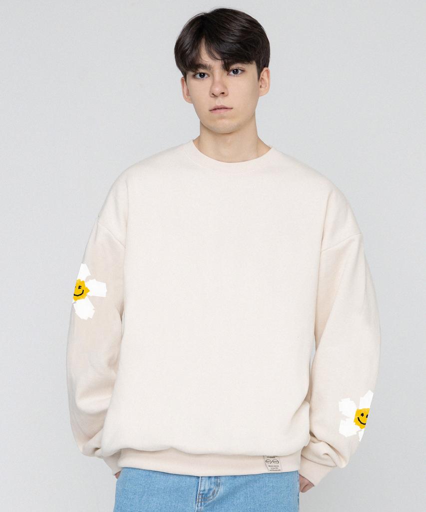 GRAVER [Unisex] Multi Tape Flower Smile Drawing Sweatshirt_Cream
