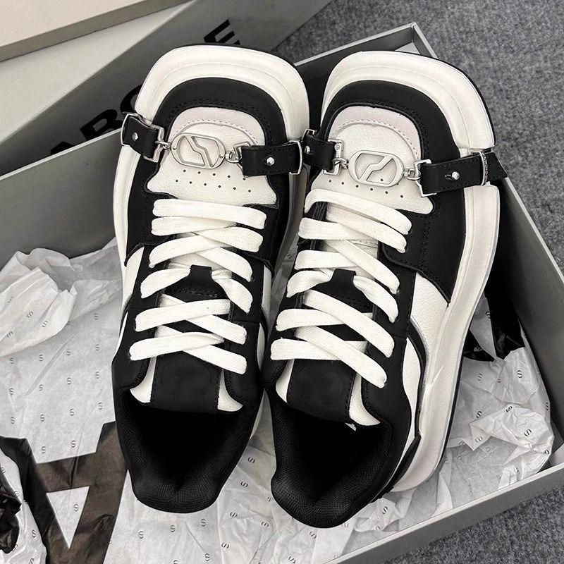 Fashion Shoes for Women Fashion New Silver Retro Casual Sneakers Women's Luxury Square Head Shoes Designer Flat Shoes Zapatos De Mujer