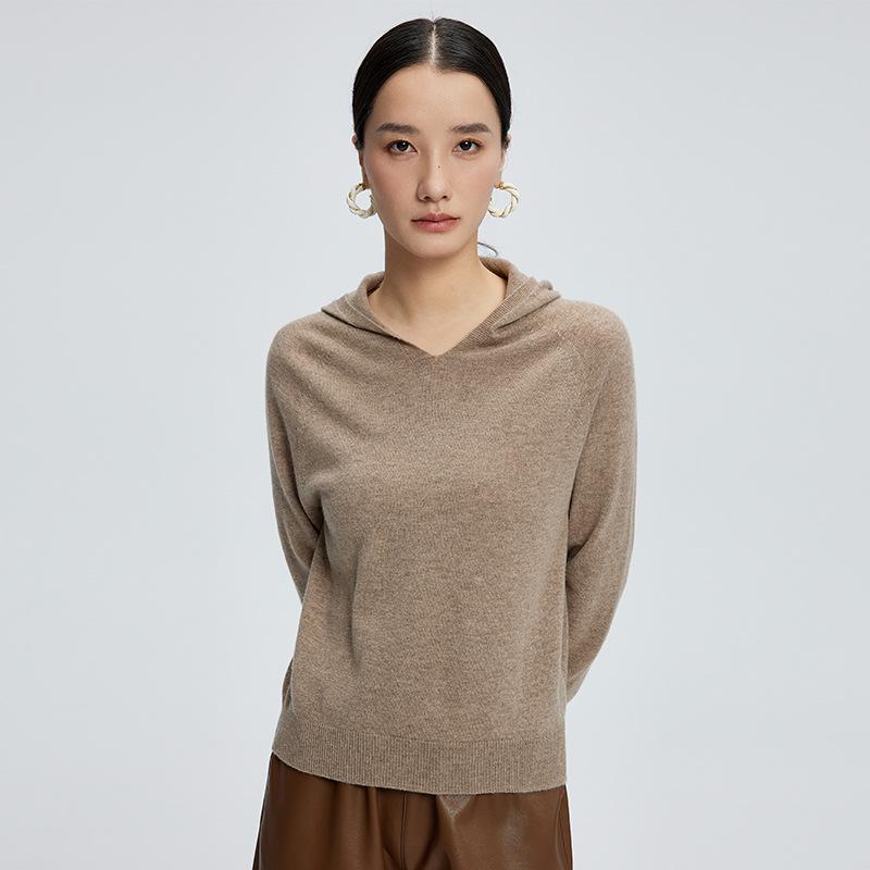 Women's Seamless Cashmere Hooded Sweater – Warm Autumn/Winter Knit Base Layer Hoodie