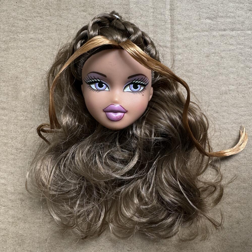 2001 Version Rare Face Doll Heads Classic Bratss Vintage Shoes Long Boots Girls Doll Parts For Collectors