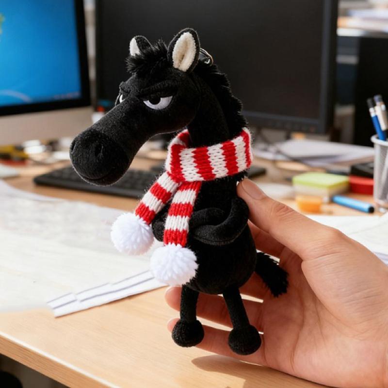 Exquisite Cartoon Pferd Schlüsselanhänger Handwerkskunst Mit Schal Pony Plüschpuppe Stofftier Schwarz Simulationspferd Spielzeug Raumdekoration