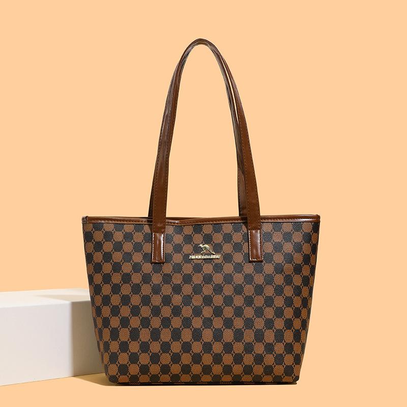 Large-capacity Tote Bag with An Elegant and Sophisticated Look, A Single-shoulder Commuter Bag for Long-distance Travel