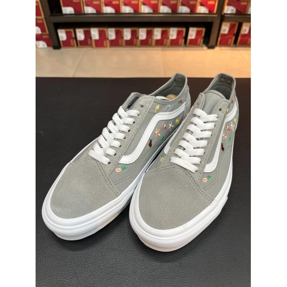

Зауженные кроссовки Vans унисекс Old Skool VN0005UGKAQ