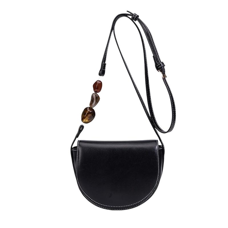 

2025 Autumn New Flap Pocket Shoulder Bag Women Brown Texture Fashion Asymmetric Shoulder Strap Versatile Simple Crossbody Bag чёрный