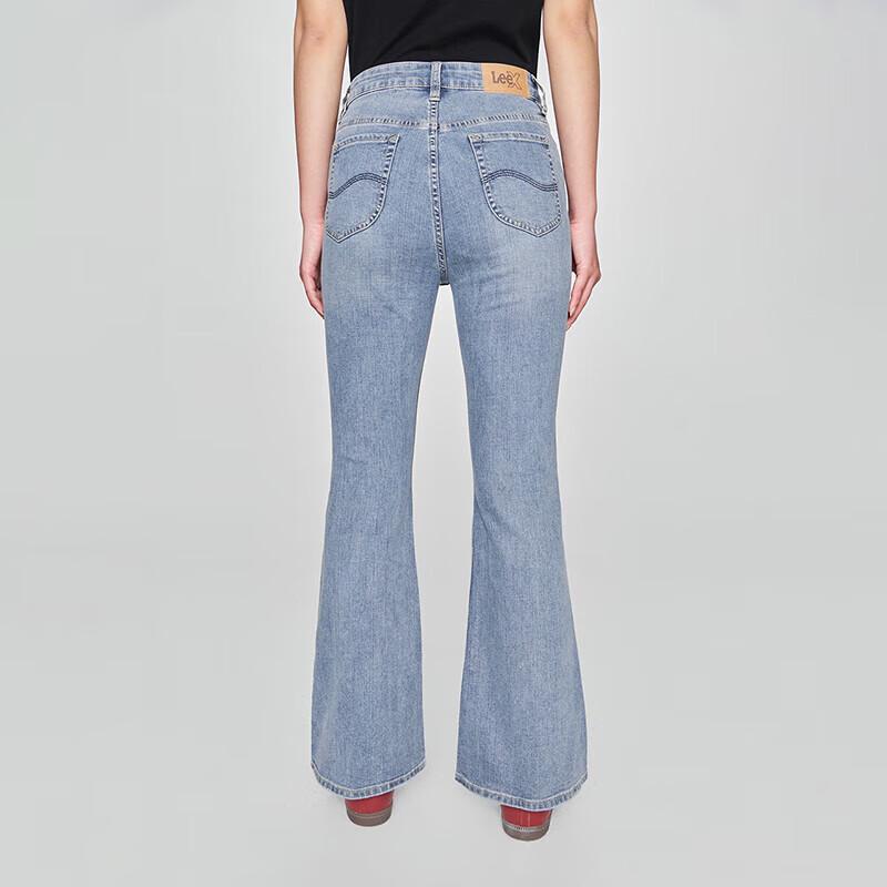 Lee Women's 426 Cool Lightweight High-Waist Flare Jeans