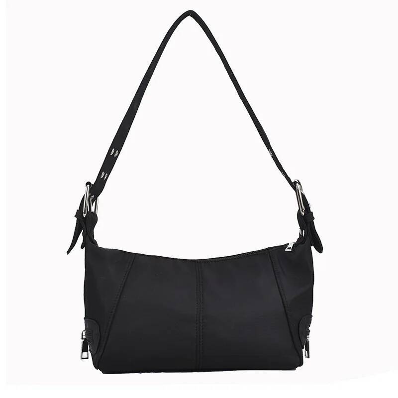 2026 New Korean Style Niche Design Trendy Cool Biker Style Underarm Bag For Women Commuting