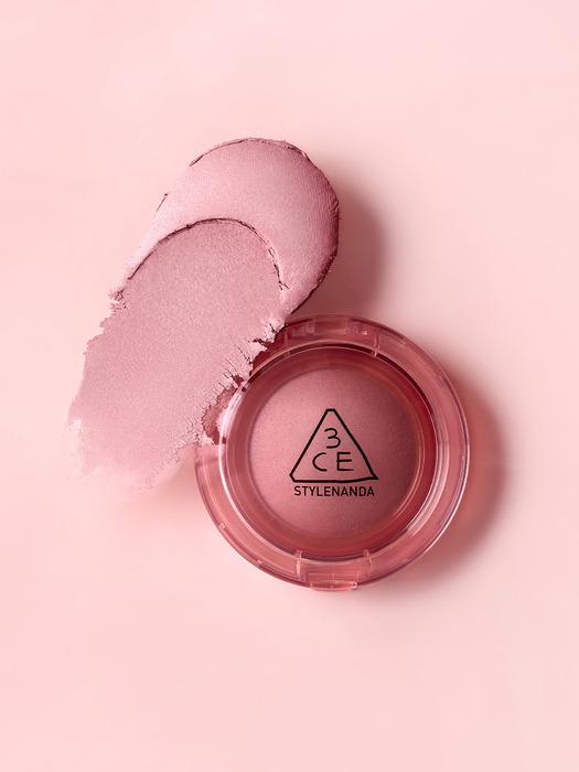 3CE Bouncy Blur Balm (with free Bouncy Finger Puff set)