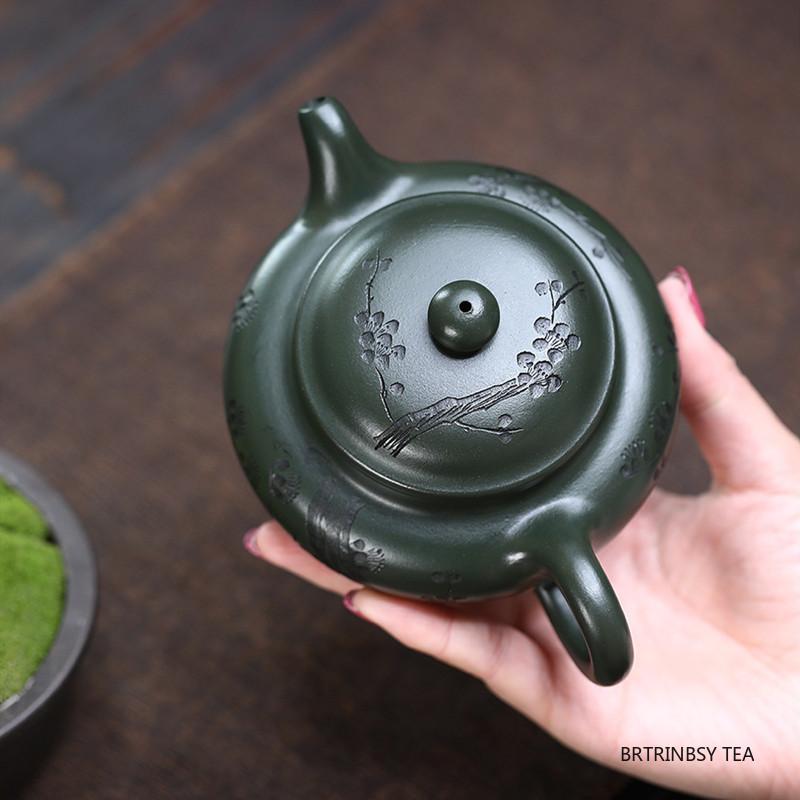 Chinese Yixing Handmade Purple Clay Teapot Hand-carved Plum Blossom Pattern Tea Pot Raw Ore Green Mud Kettle Zisha Tea Set 300ml