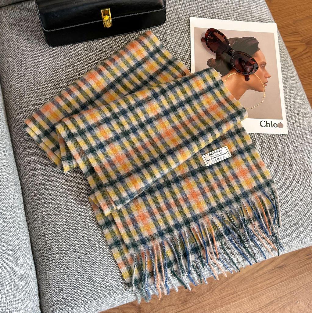 2025 Unisex 100% Wool Scarf: Versatile and Warm for Autumn & Winter