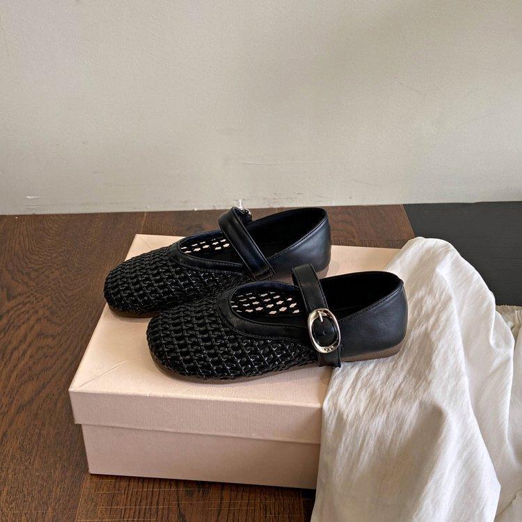 Mesh Mary Jane women's shoes summer 2025 new hollow shallow mouth flat heel flat bottom belt buckle non-slip single shoes