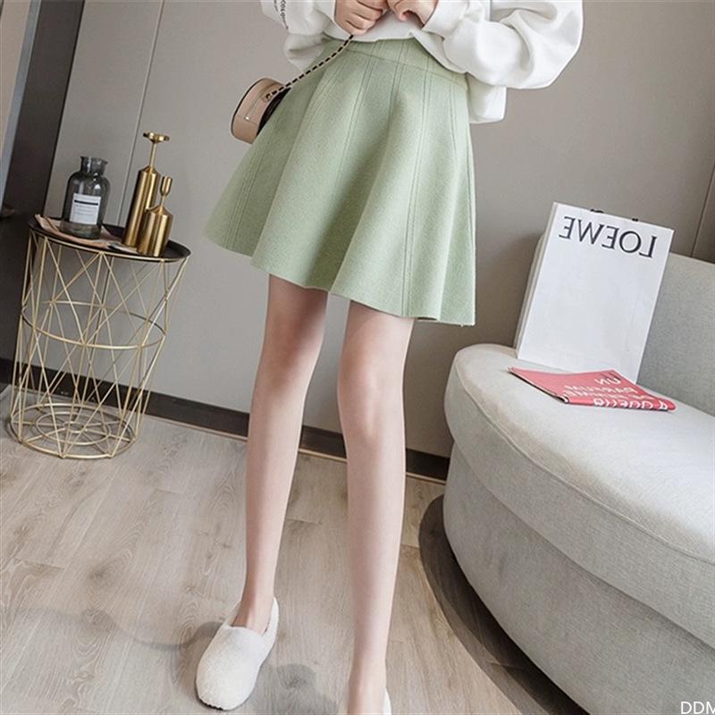 

Versatile High-Waisted Knitted Sweater Midi Skirt for Women - Autumn/Winter Slimming Sweet A-Line Design One Size [90-135]