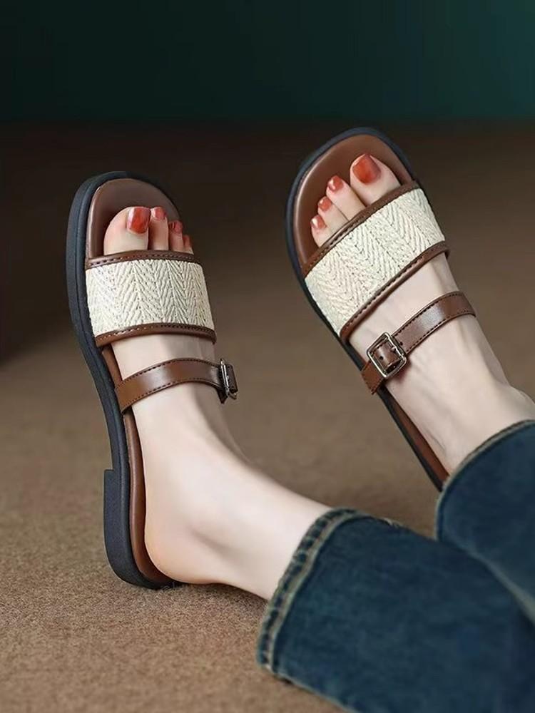 

Slippers women wear new summer summer beach ladies go out seaside cool slippers 35 світло-коричневого кольору