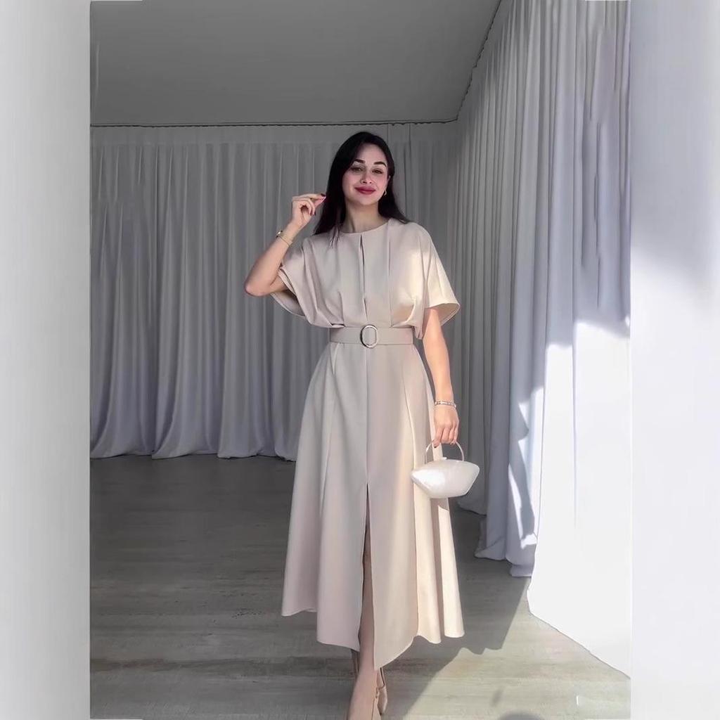 European & American Solid Color Round Neck Short Sleeve Slim Fit Long Dress with Waist Belt