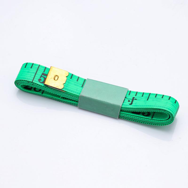 Compact Sewing Kit: Portable Needle and Thread Set for Dormitory and Handmade Projects