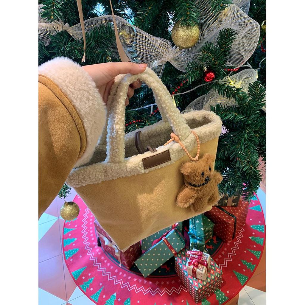 Wełniana torba typu tote z wełny jagnięcej Damska torebka Ciepła zimowa torba Damska dużej pojemności Torba podróżna Japoński styl Kreskówkowy dodatek Torby ręczne