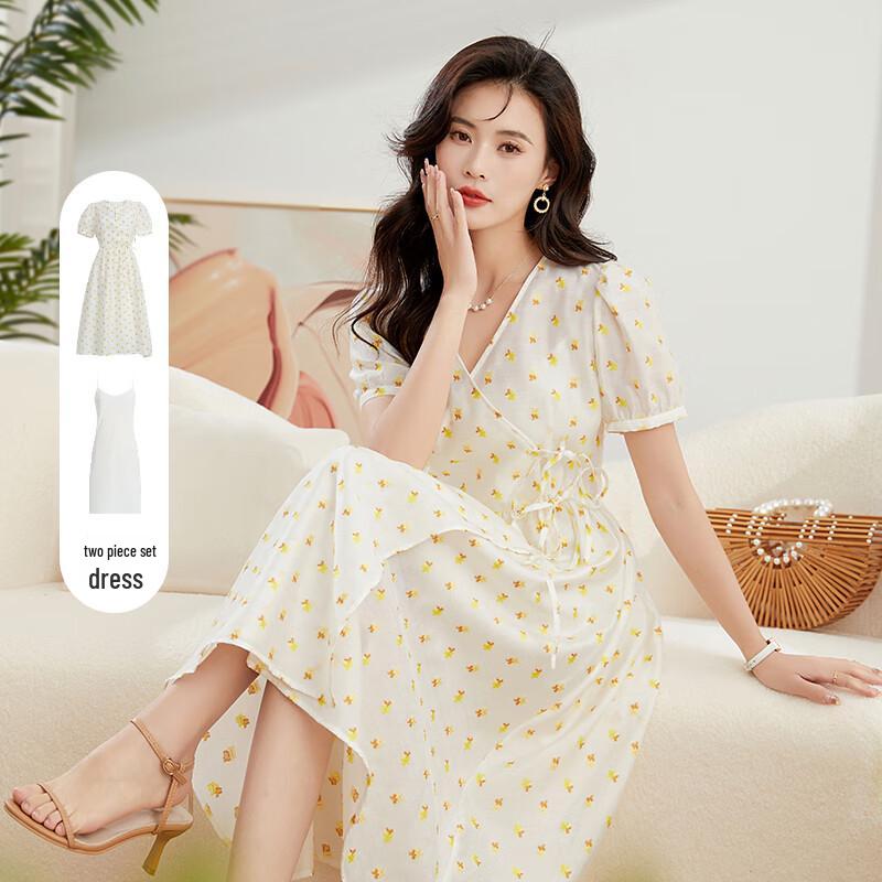 

Iveni V-Neck Puff Sleeve Floral Chiffon Midi Dress M