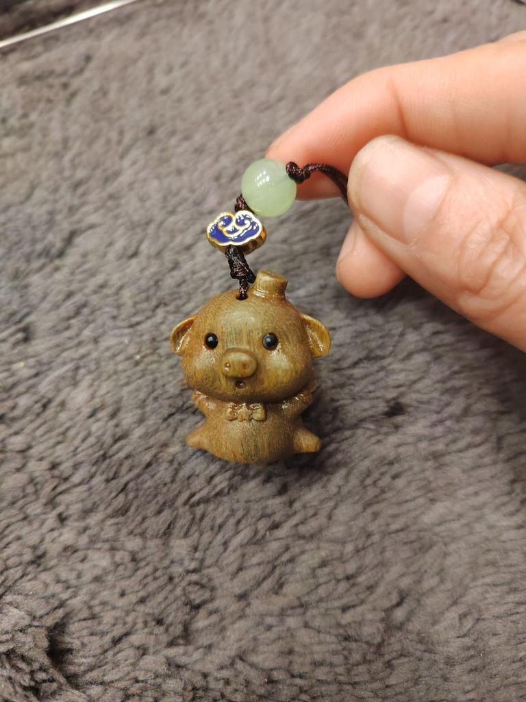 Green Sandalwood Zodiac Animal Guardians Phone Strap & Backpack Pendant
