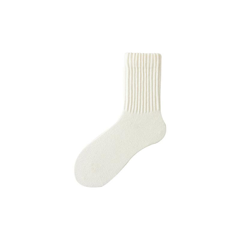 Damen im Herbst und Winter mit Samt und dicken warmen antibakteriellen Deodorant-Weidenrohr-Wollsocken