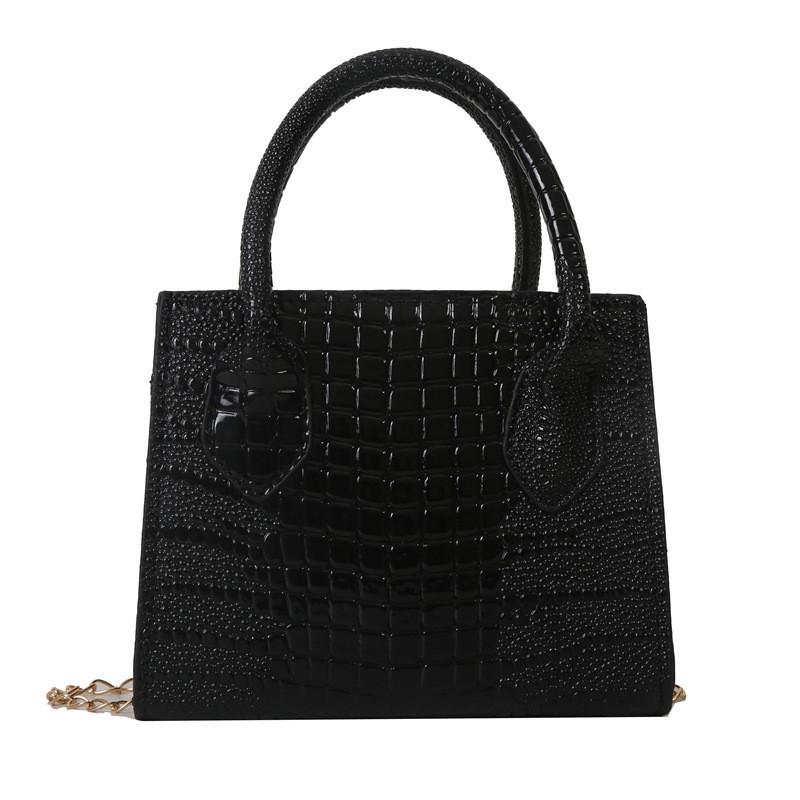 Chic Urban Minimalist Women's Chain Shoulder Bag In Black Pink Khaki And Purple