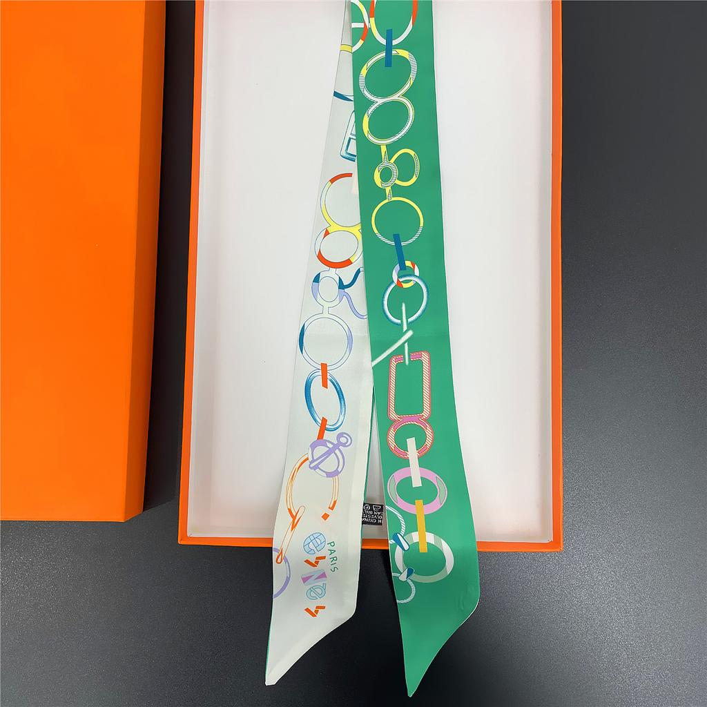 2024 Markendesign Karomuster Seidenschal Luxusschal Damen Foulard Schmaler Taschenschal Halstuch für Damen Mode Haar Stirnband