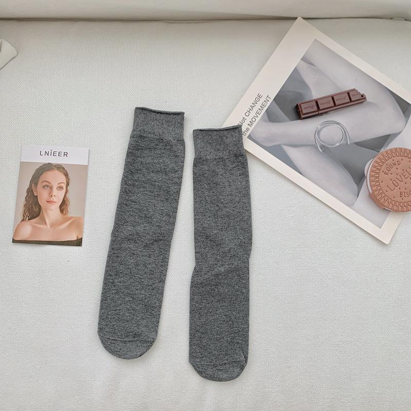 

24 Spring And Summer Curled Socks Women S Solid Color Flat Cotton Socks Japanese College Style Versatile Stacking Socks Stockings One size темно-серого