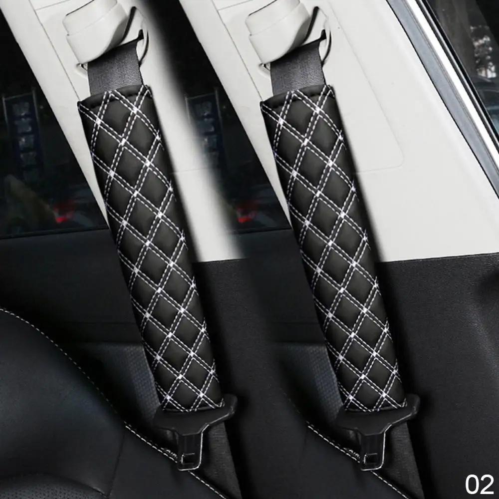 

2 шт. универсальный чехол для ремня безопасности автомобиля из искусственной кожи, плюшевый чехол для ремня безопасности автомобиля, наплечная накладка для детей и взрослых, аксессуары для салона автомобиля черный белый