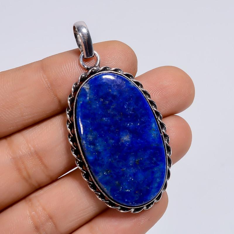 

Gold-Plated Name Pendant for Sister with Adjustable Fit and Elegant Design 6-8