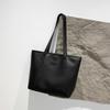 Tote Bag Women's 2025 New Large-capacity Commuter Bag Autumn Niche Design Shoulder Bag Simple Class Bag