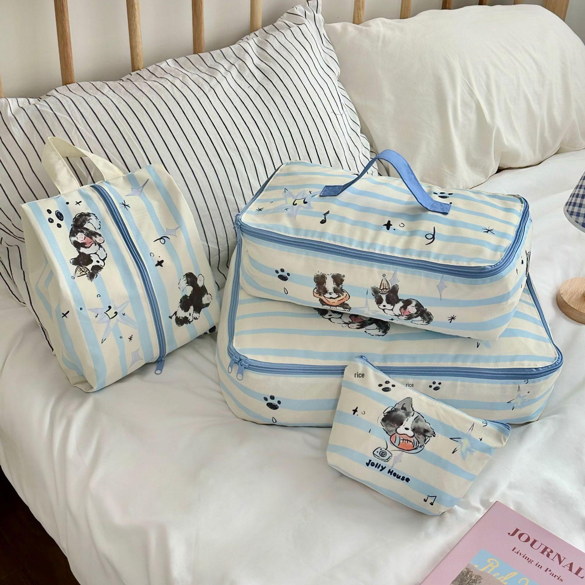 

Japanese Striped Cat Print Travel Organizer - Portable Suitcase Packing Bag Small