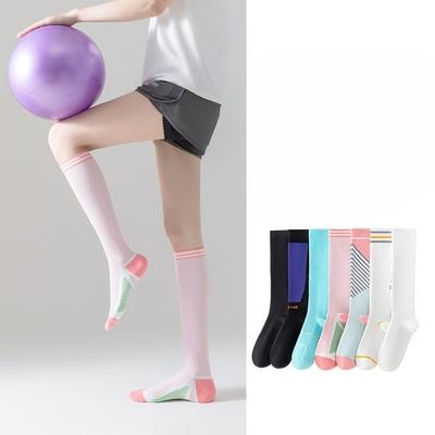 Damen Sommer Professionelles Laufen Springseil Fitness Übung Yoga Schlanke Beine Lange Tube Druck Wadenstrümpfe