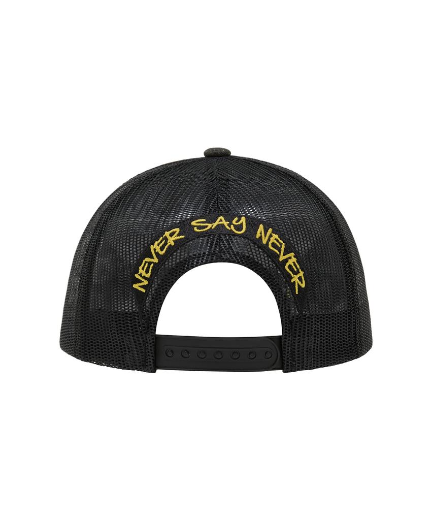 HOODHOOD Alien Coming Camo Trucker Cap Khaki
