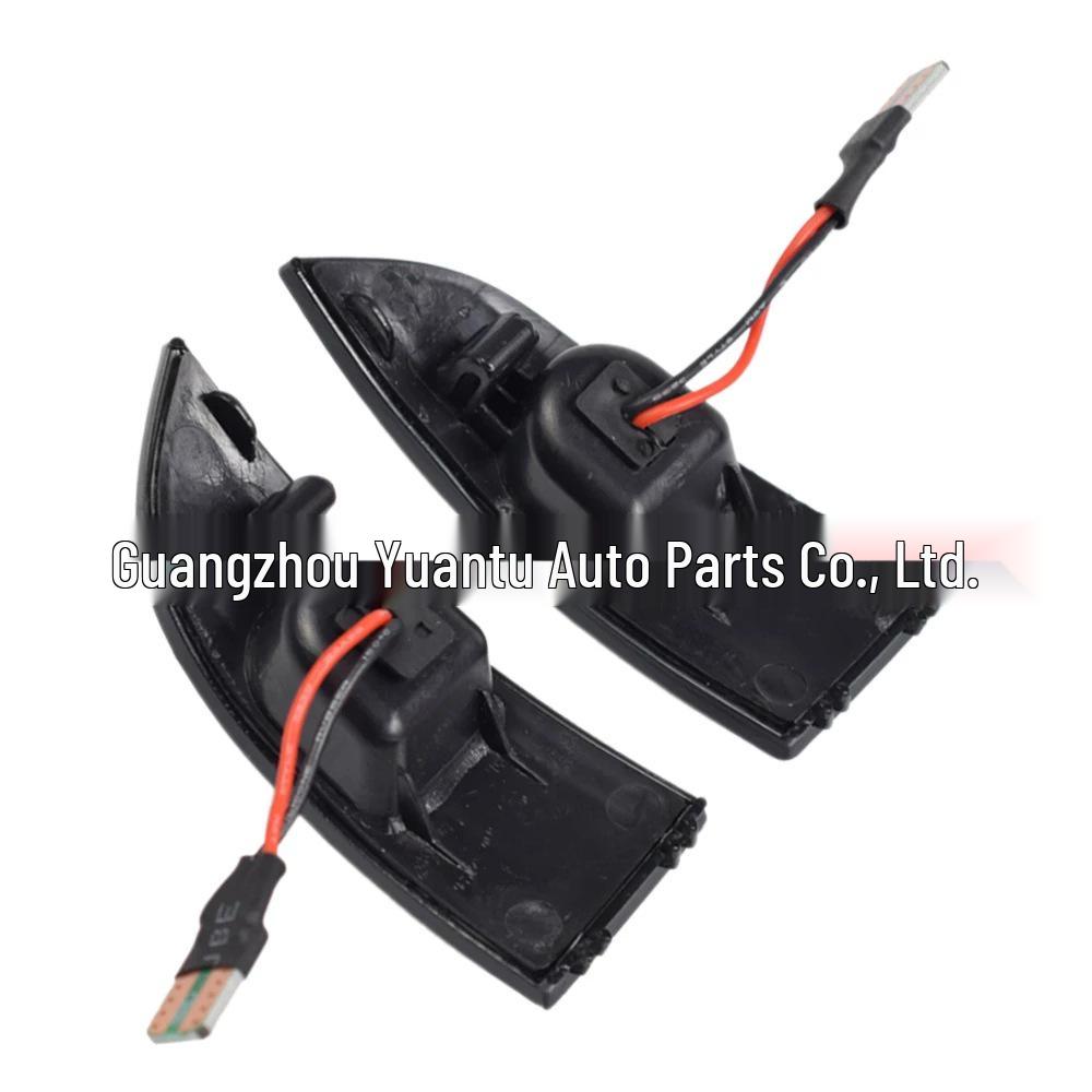 Renault Megane III & Laguna III Dynamic Sequential Turn Signal Mirror Light