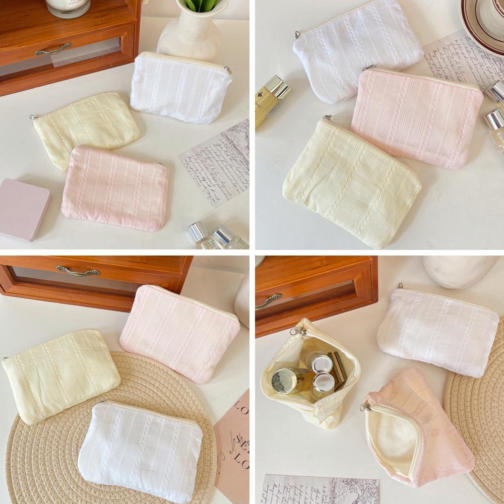 Kawaii Mini Travel Cosmetic Bag Makeup Lipstick Storage Pouch Earphone Data Cable Storage Bag Purse Sanitary Napkins Storage Bag