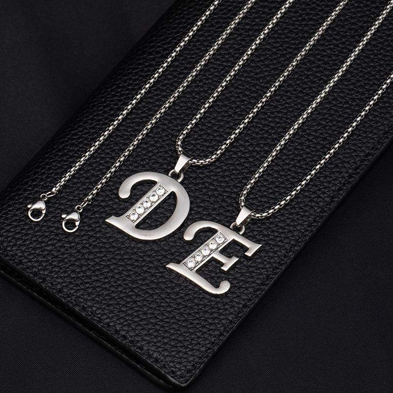 Simple And Stylish 26 English Letters Titanium Steel Necklace Men'S And Women'S Hip-Hop Versatile Diamond-Encrusted Sweater Chain