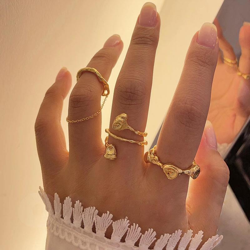 Versatile And Fashionable Copper Ring With Geometric Moon Surface Design Women For