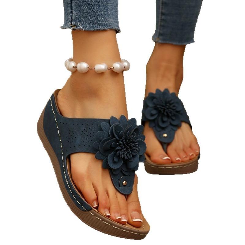 Large size women's shoes summer new slope heel cool slippers wearing flip-flops female flower sandals