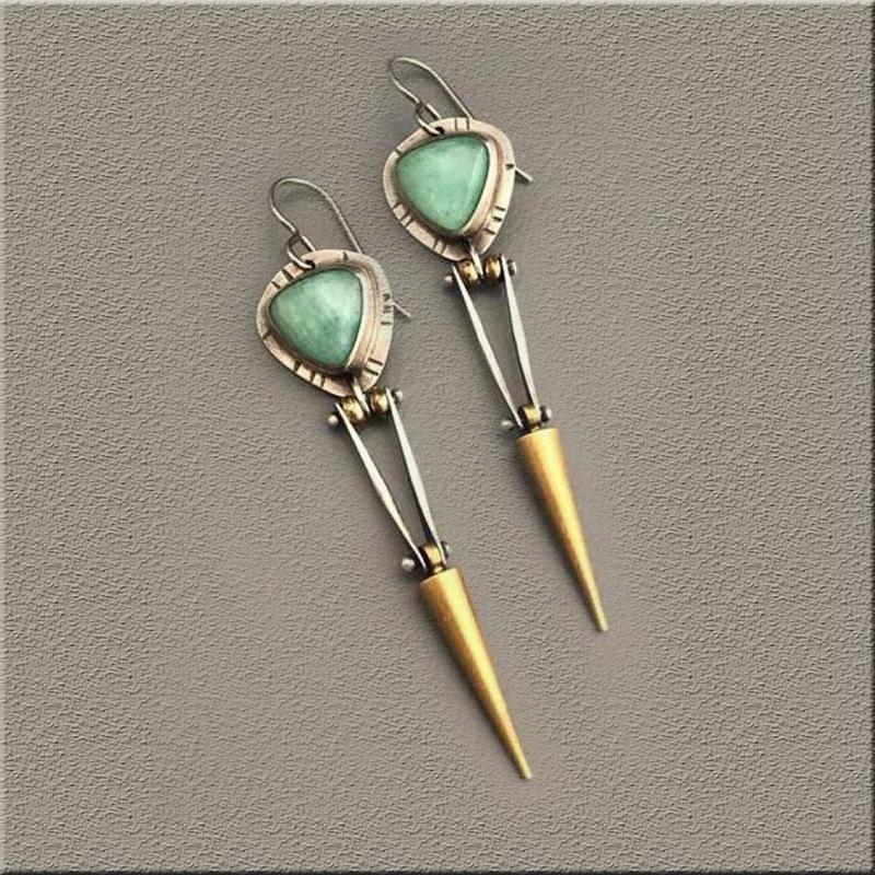 

Длинная подвеска с шипами и серьгами-каплями с цирконом для женщин