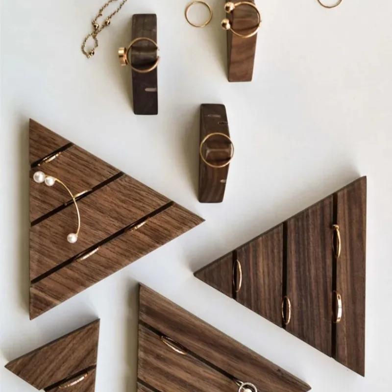 Black Walnut Ring Holder Photo Props Jewelry Display Rack Tray Storage Boxes Jeweler Seller Window Counter Display Home Decor Ornaments Accessories