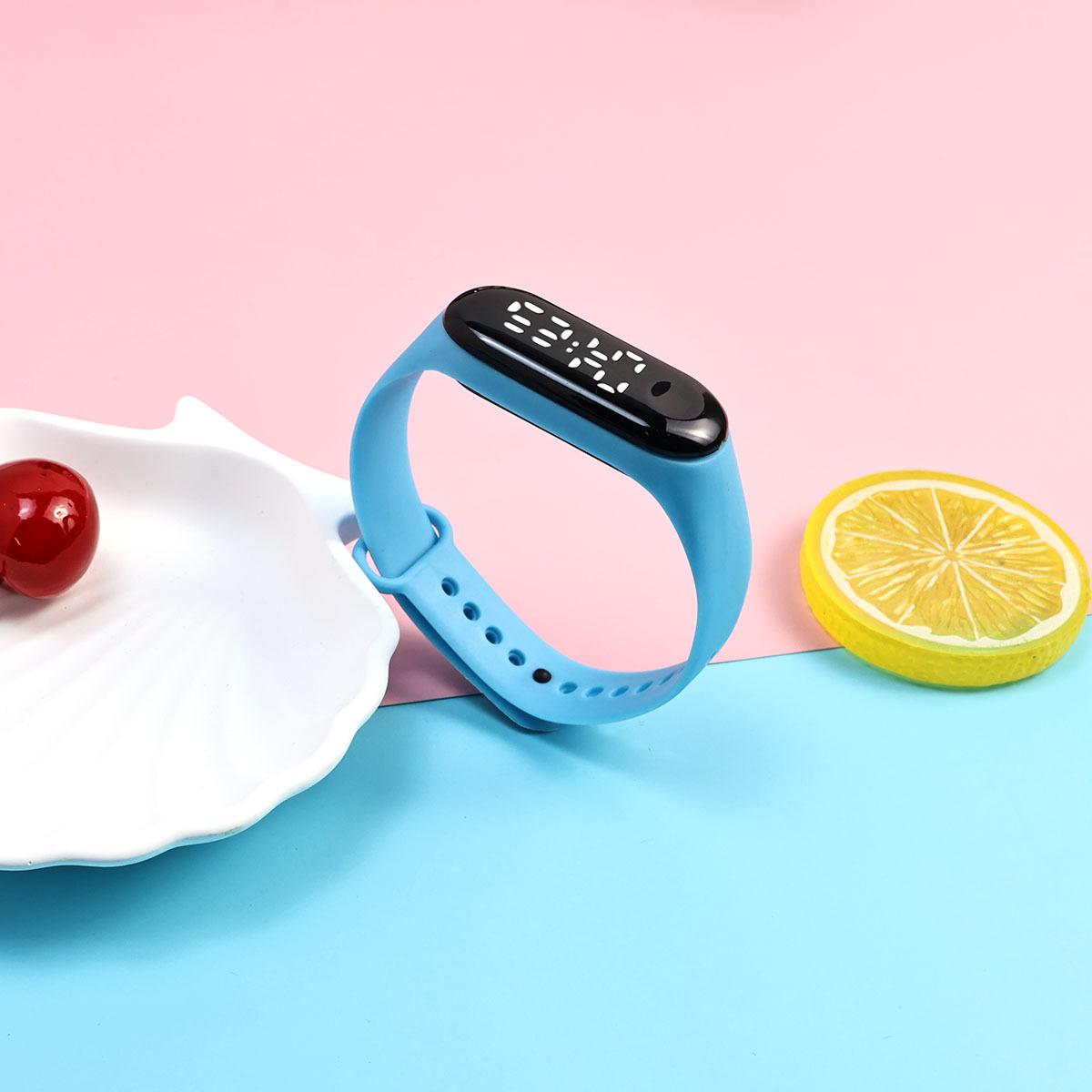 

UTHAI CE20 Kids Sport Digital Watch Wristwatch Sports Bracelet Children Men Women Watches Male For A Boy Girls clocks Child Soft