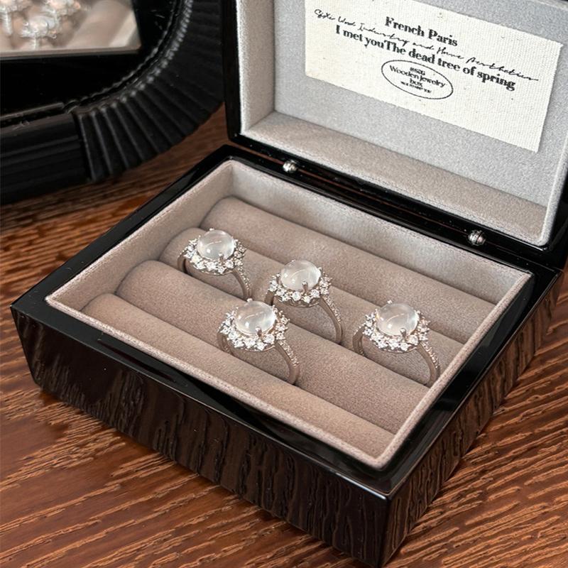 Trendy Elegant Natural Stone Luxury Rings Women