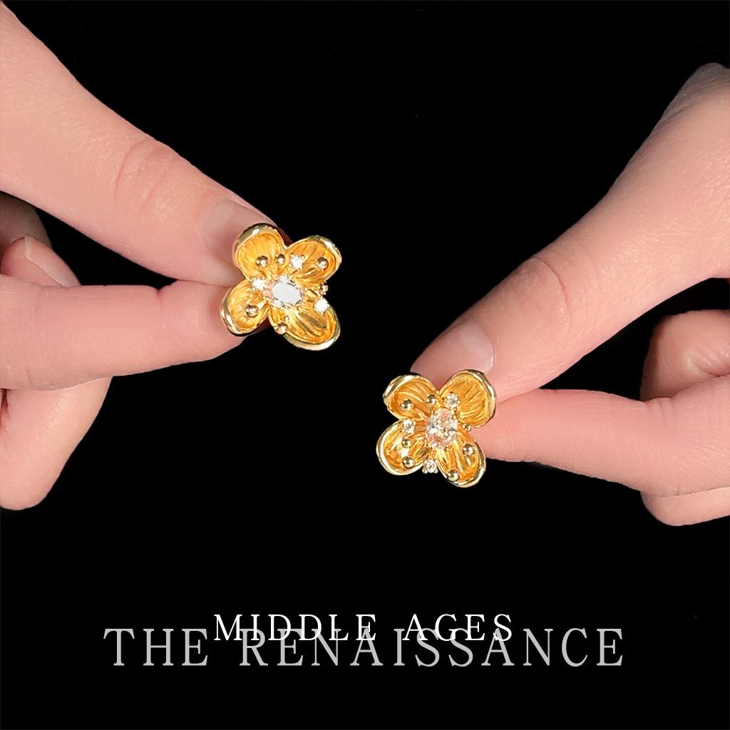 

Medieval style plated 14k three-dimensional zircon flower stud earrings literary retro earrings earrings