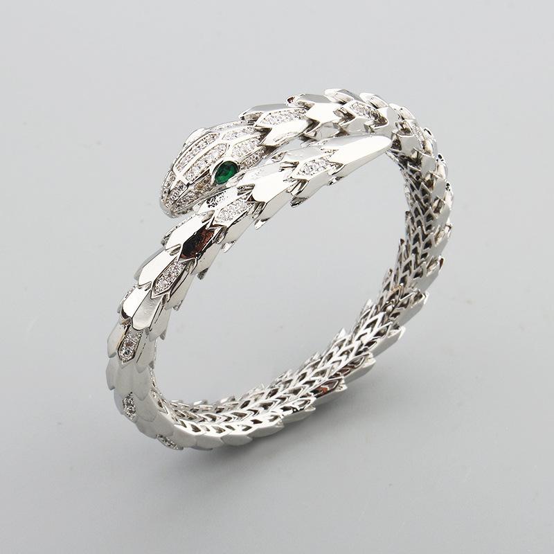 2025 Gold-plated Zircon Snake Bracelet Bare Body Diamond Spring Snake Scale Snake Bone Women's Hand Jewelry