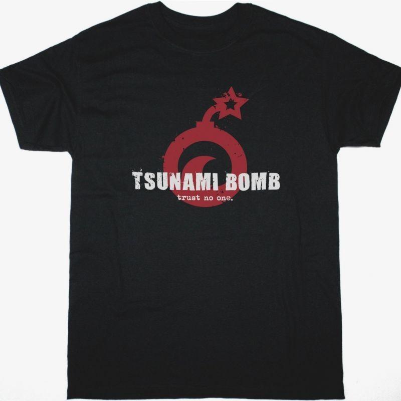 Tsunami Bomb Trust No One Black T-Shirt L
