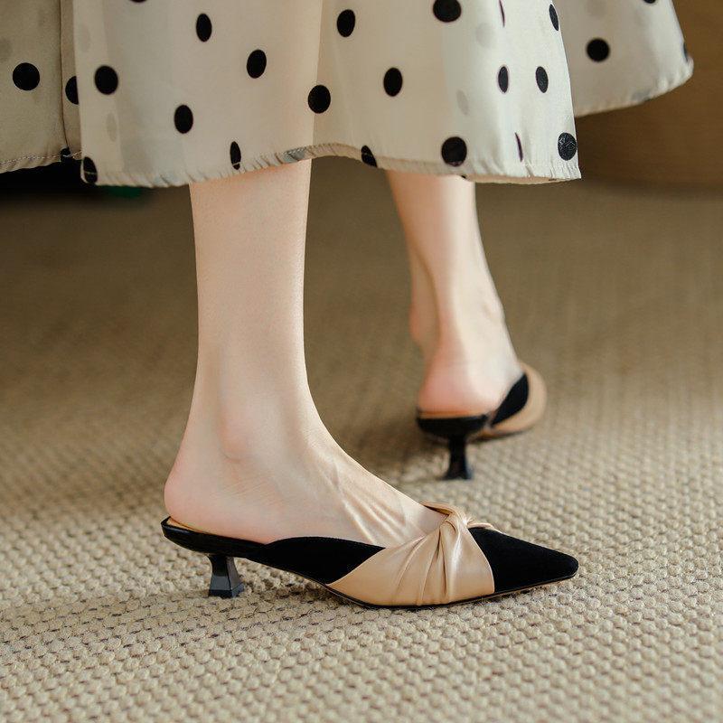 

First Encounter Season Cat With Bag Head Half Slippers Women S Summer Comfortable Stiletto Muller Shoes French Bow Middle Heel Pointed Head Outside 40 абрикосовий