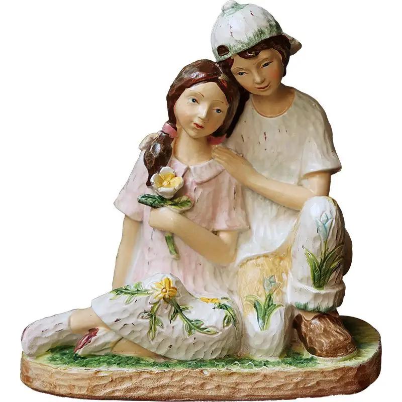 

Country Lovers Couple Embrace Valentine s Day Graduation Season Gift Home Decoration Sweet Ornaments Room Decoration Accessories