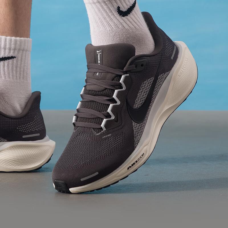 NIKE Men s All-Season Neutral Running Shoes FD2722-215 US 10.5